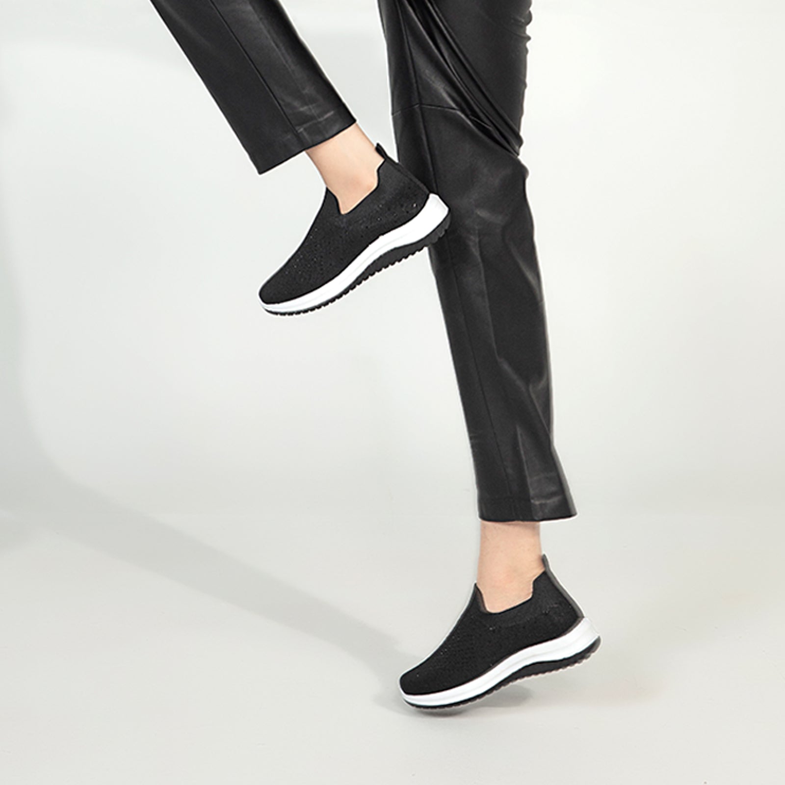 L-AC-0100052-Women Athleisure