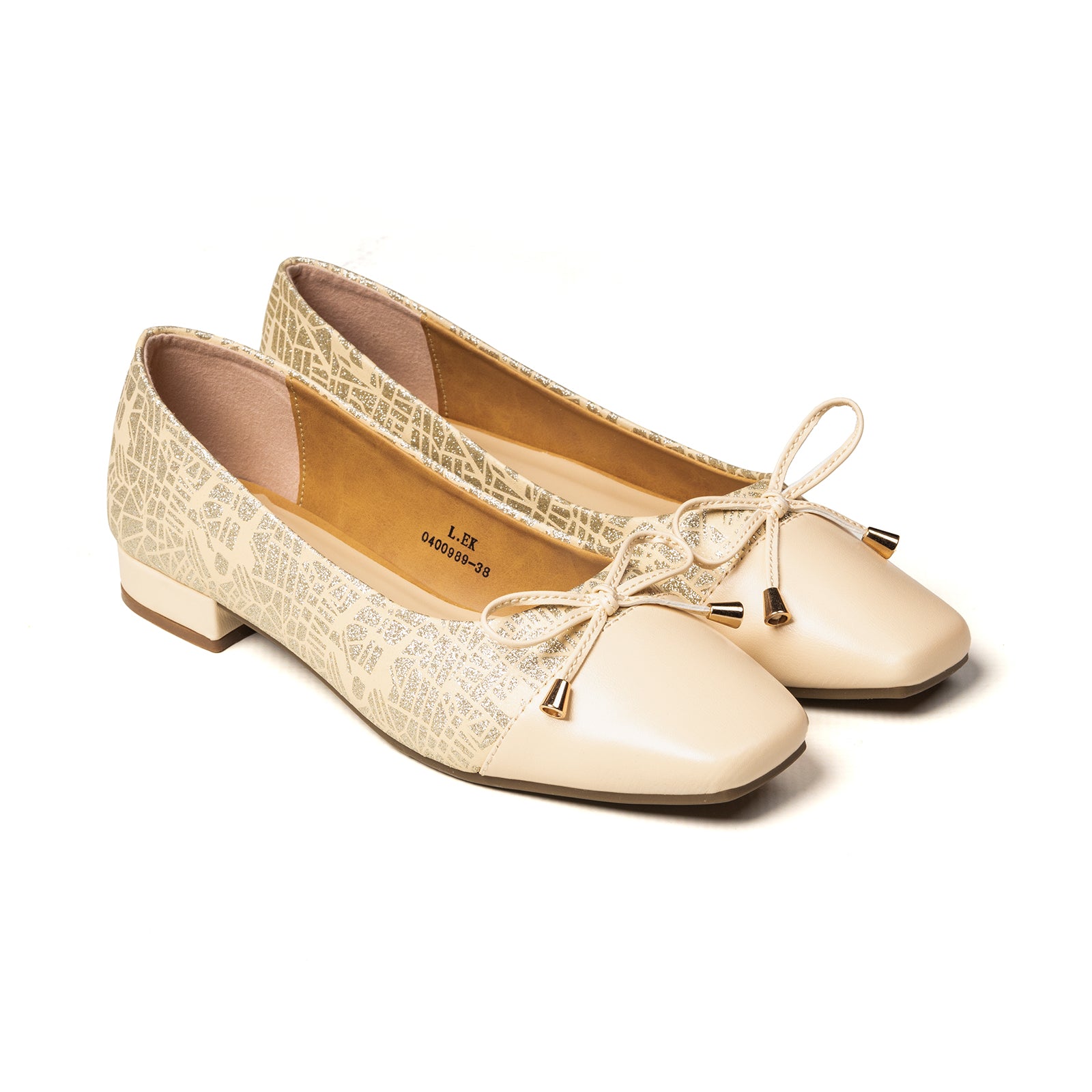 Servis Pump Shoes For Women Ladies Footwear in Pakistan