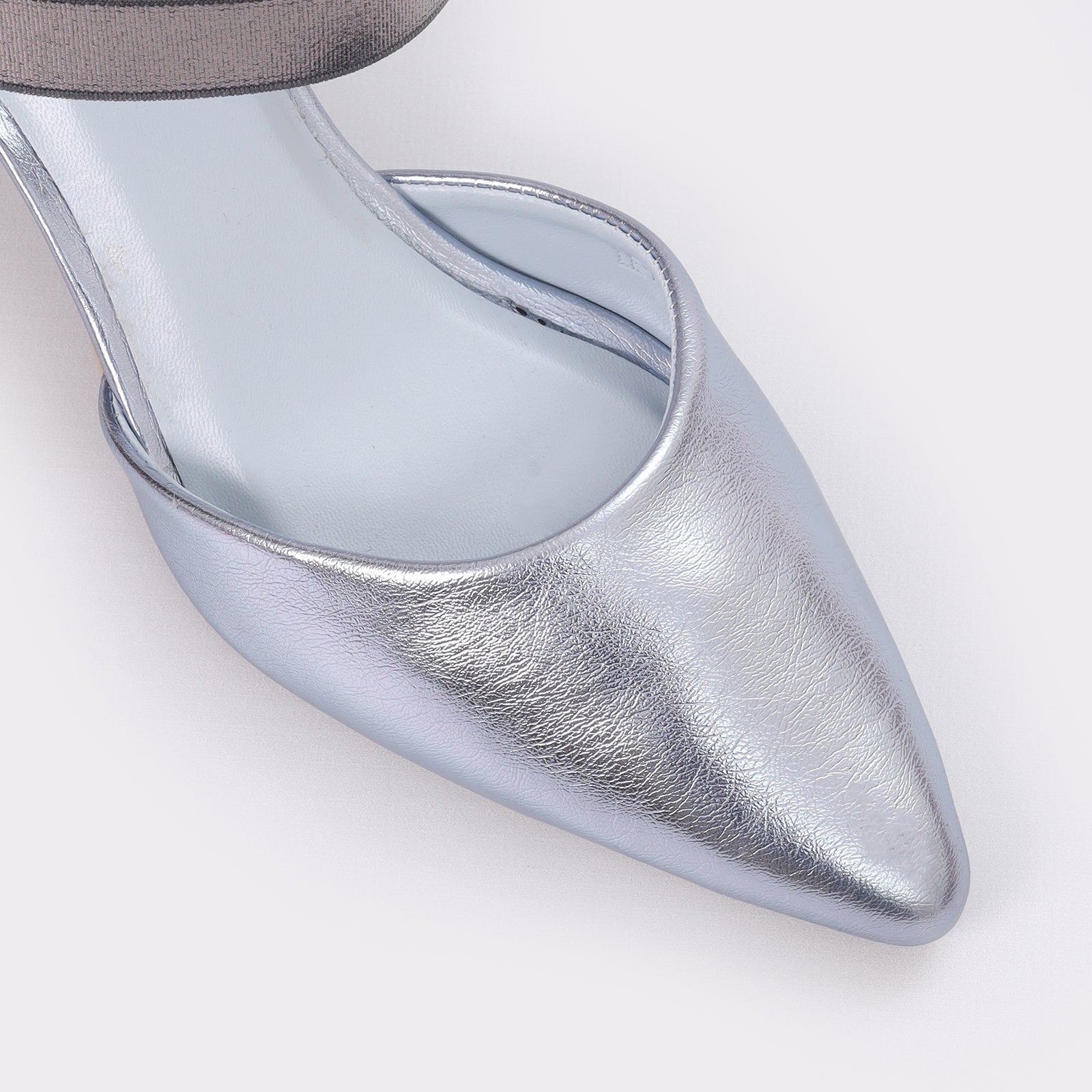 Women Block Heels Servis